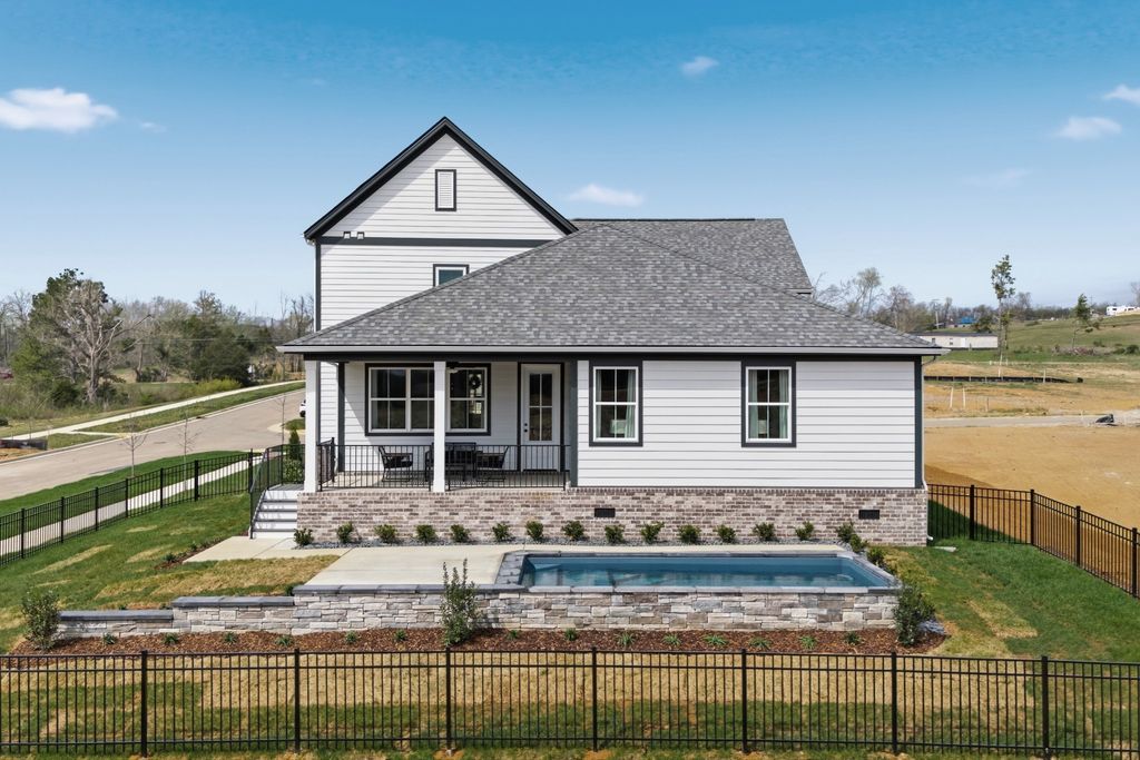 1727 Shallow Creek Dr, Spring Hill