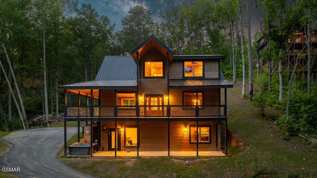 2176 Spurling Road, Sevierville