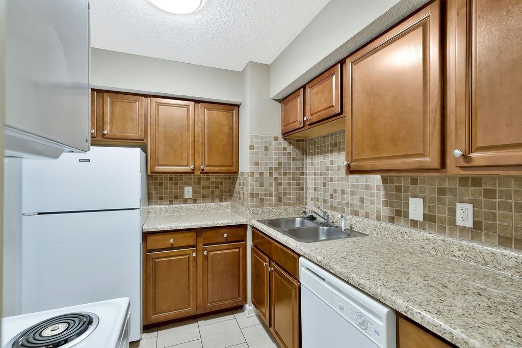 2325 Elliston Pl 405, Nashville