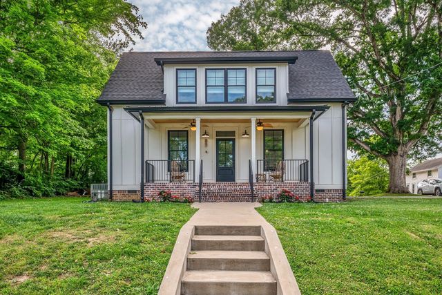 219 Mccreary Heights, Dickson