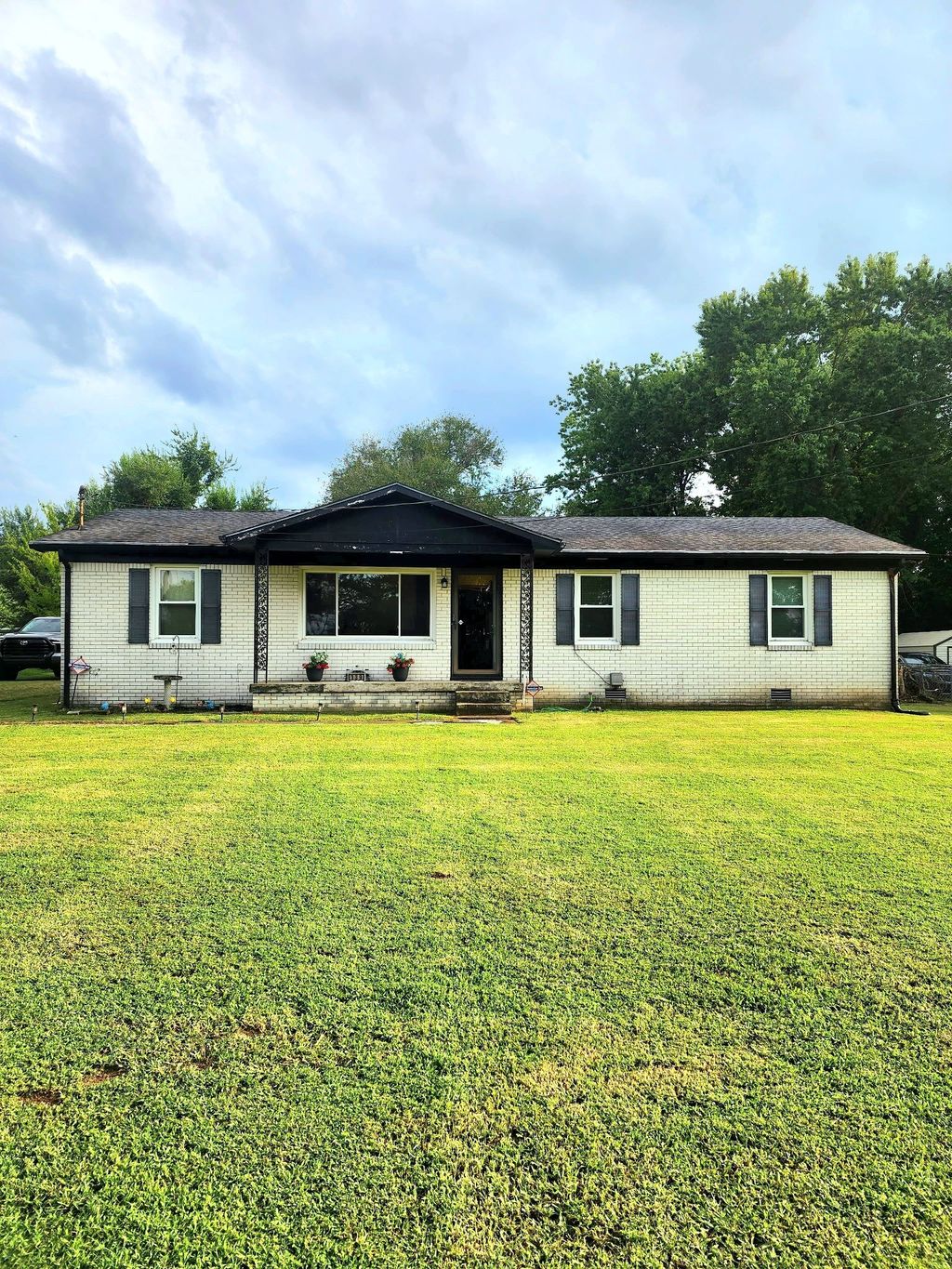 139 Stanfill Dr, Columbia