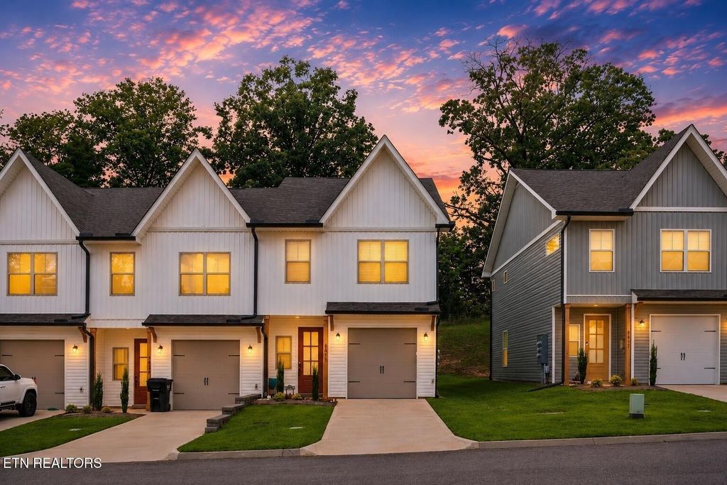 8415 Whisper Lane, Powell