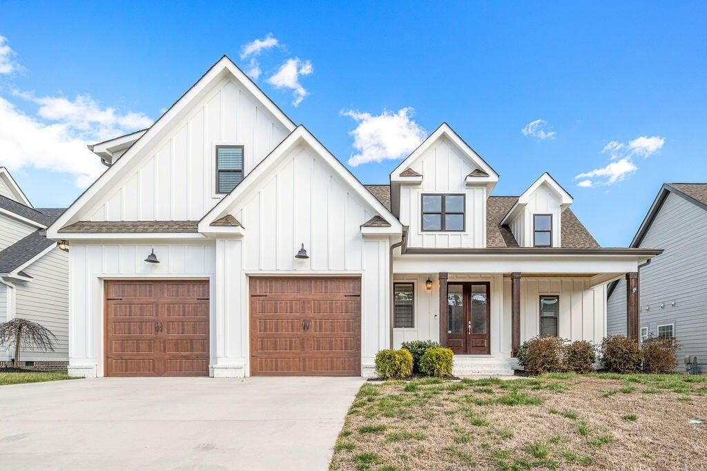 9133 White Ash Drive, Ooltewah