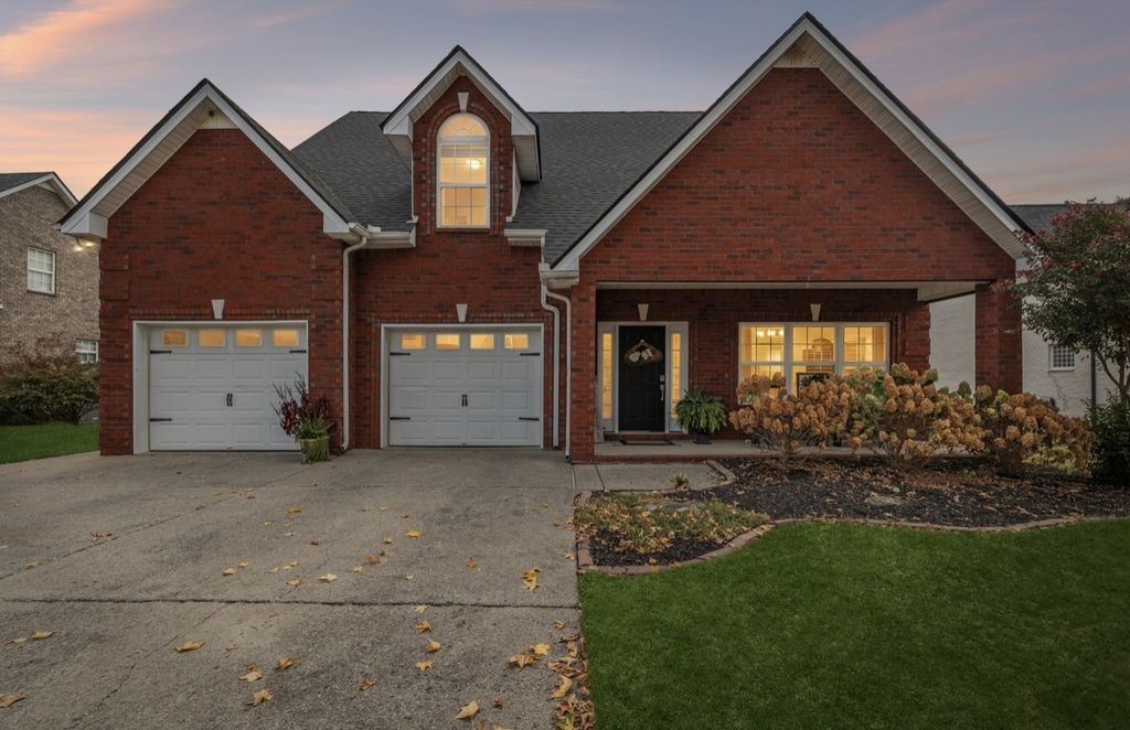 5130 Reagan Dr, Murfreesboro