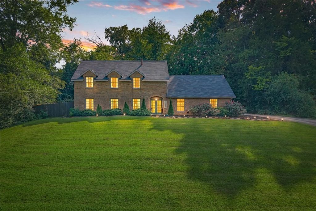 1505 Brentwood Dr, Athens