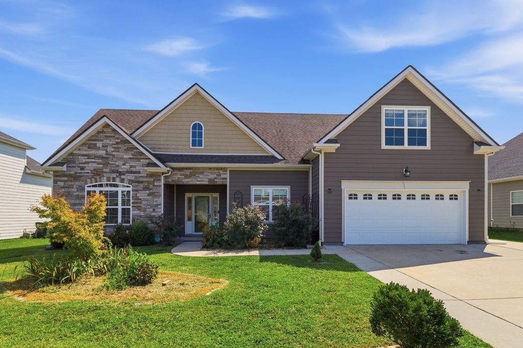 307 Bountiful Dr N, Smyrna