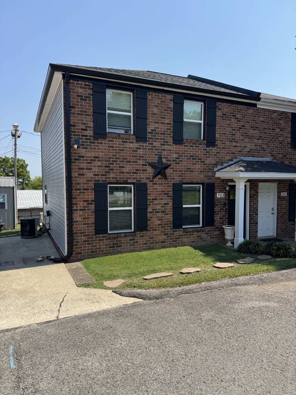 763 Villa Green Dr, Lewisburg