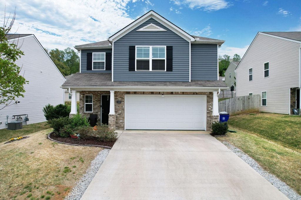 3350 Serenity Drive Ne, Cleveland