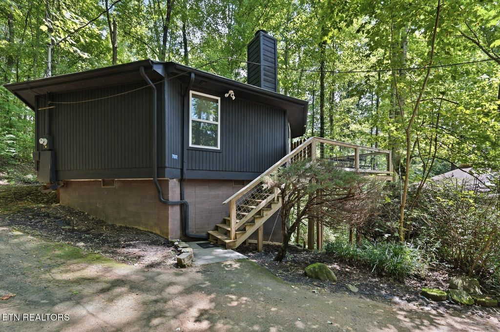 707 Maple Court, Gatlinburg