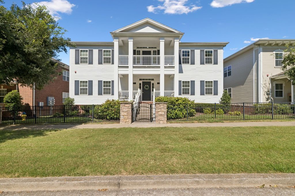 2024 Turning Wheel Ln, Franklin
