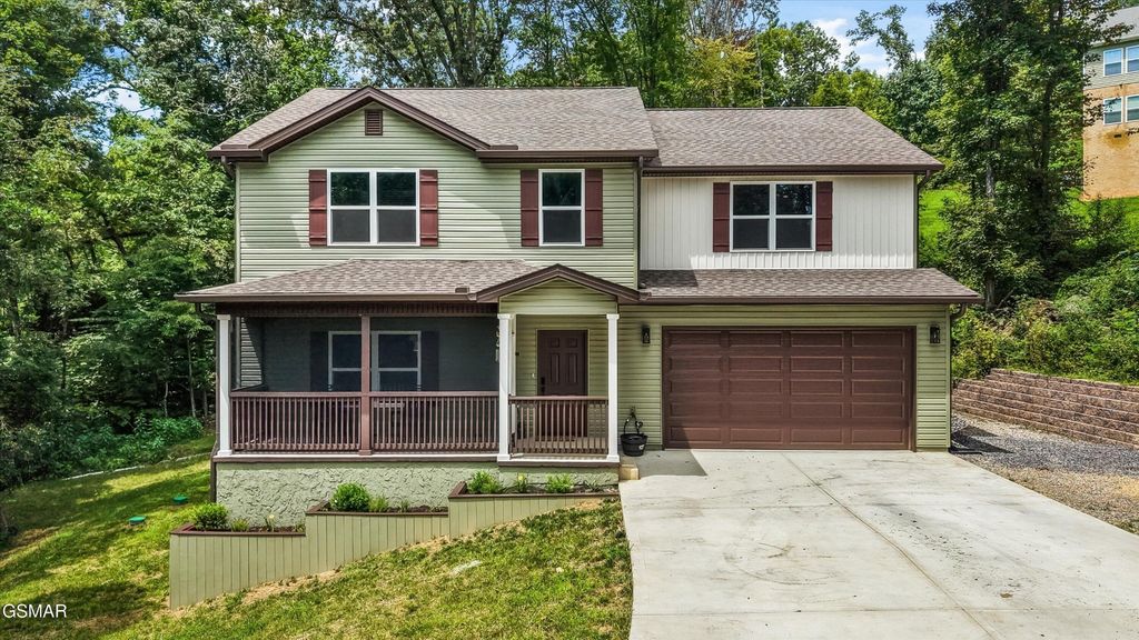 1836 Big Buck Lane, Sevierville
