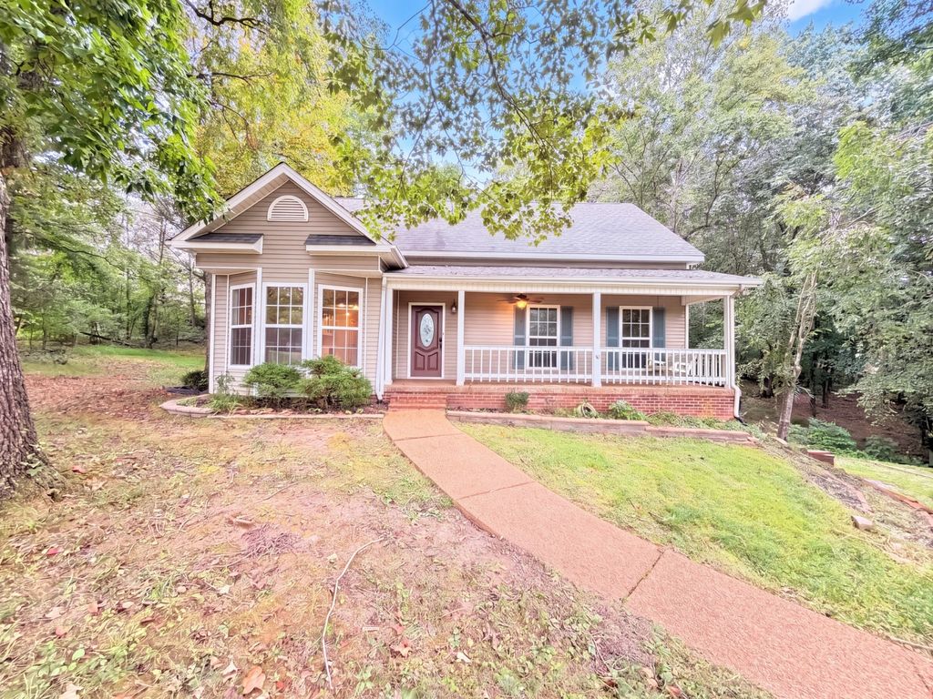 608 Beechtree Ct, Burns