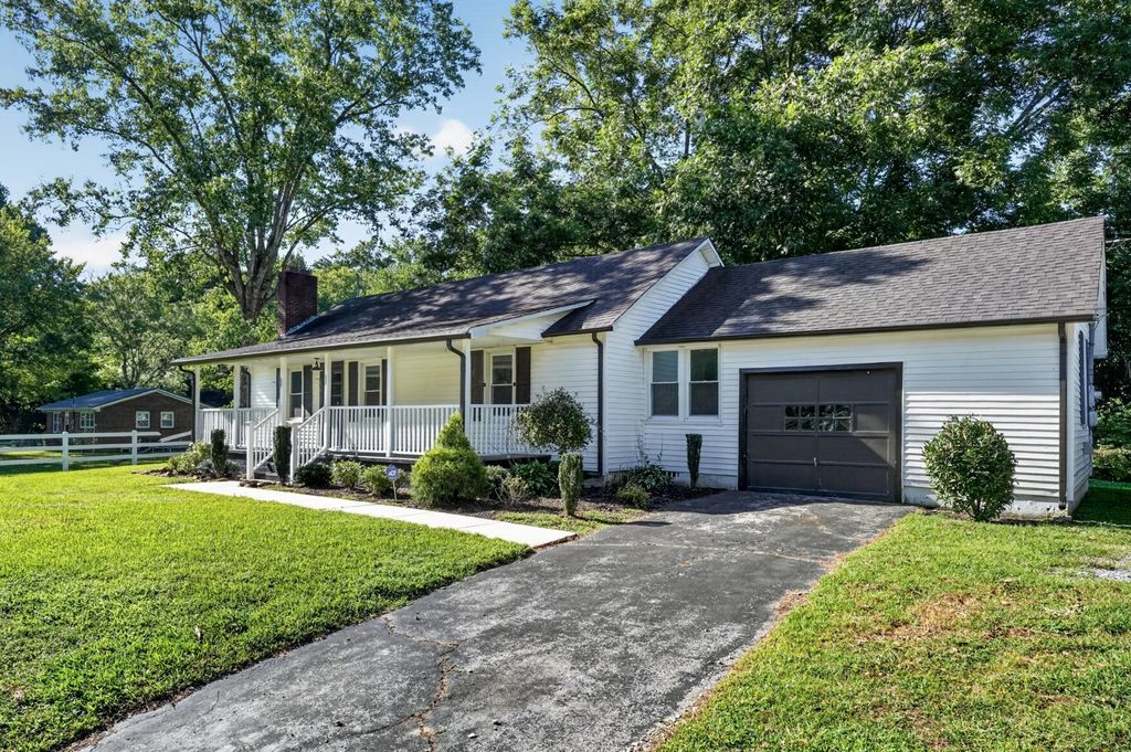 299 W Shellsford Rd, McMinnville