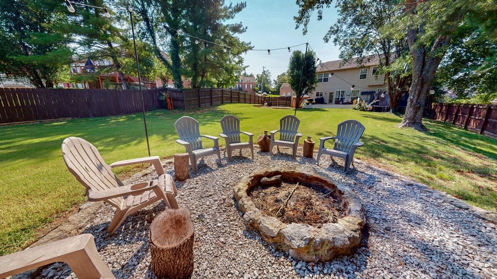 109 Masters Way, Hendersonville