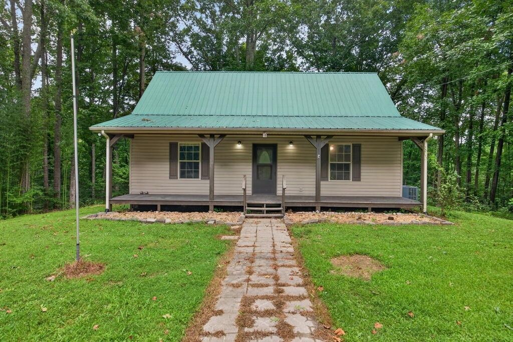 147 Ray Ln, Gainesboro