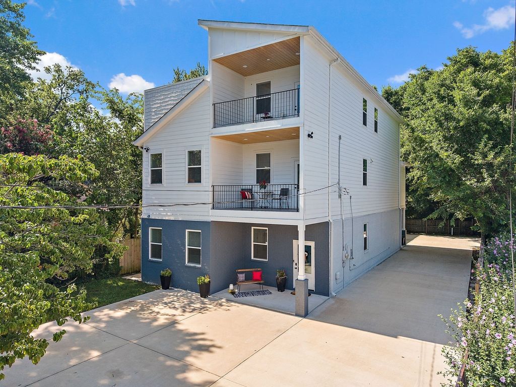 101 Lyle Ln, Nashville