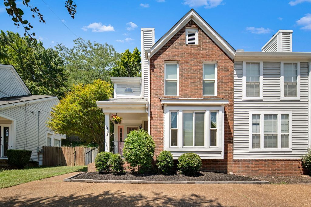 5713 Brentwood Meadows Cir, Brentwood