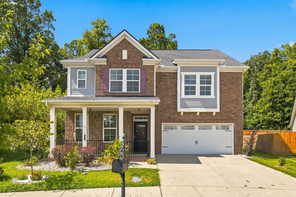 2160 Hickory Brook Dr, Hermitage