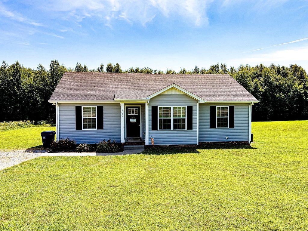 290 E Carter Rd, Portland