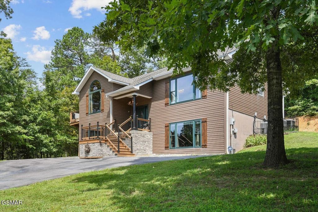 805 Sylvia Lane, Sevierville