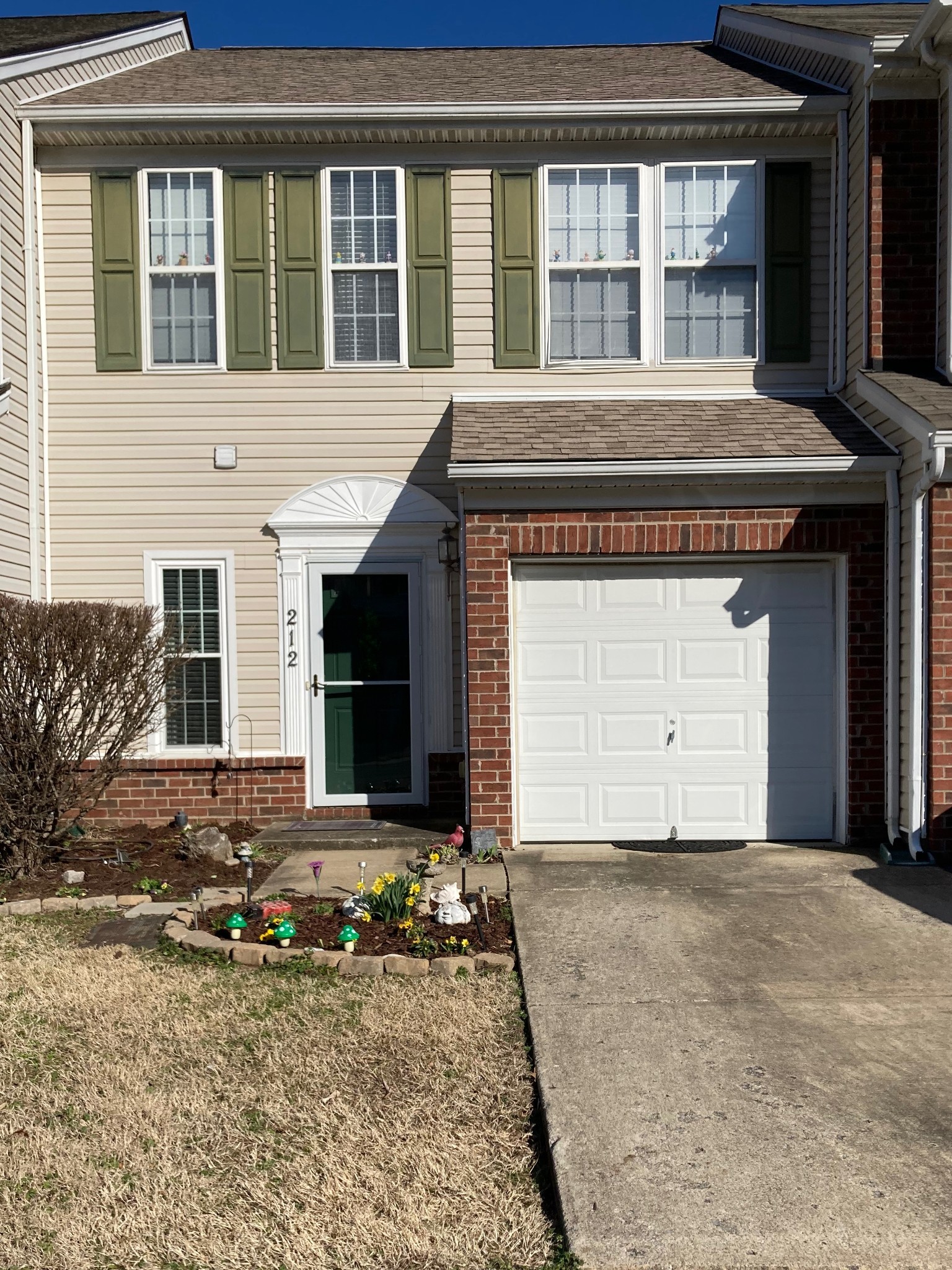 Photo of Listing #3525573