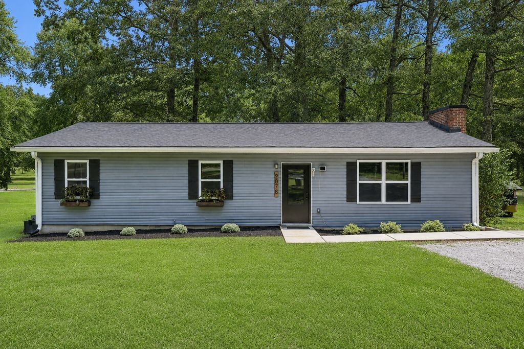 2078 Sears Roebuck Rd, Tullahoma