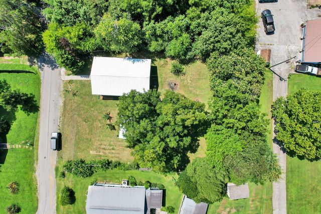 115 County Road 497, Etowah