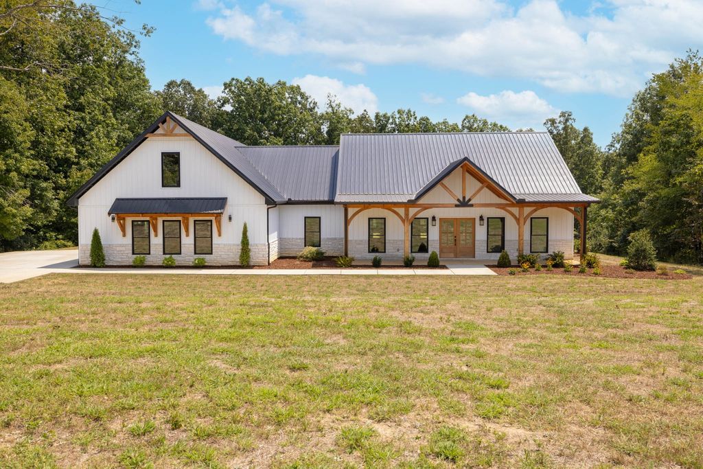 2024 Trace Creek Rd, Centerville