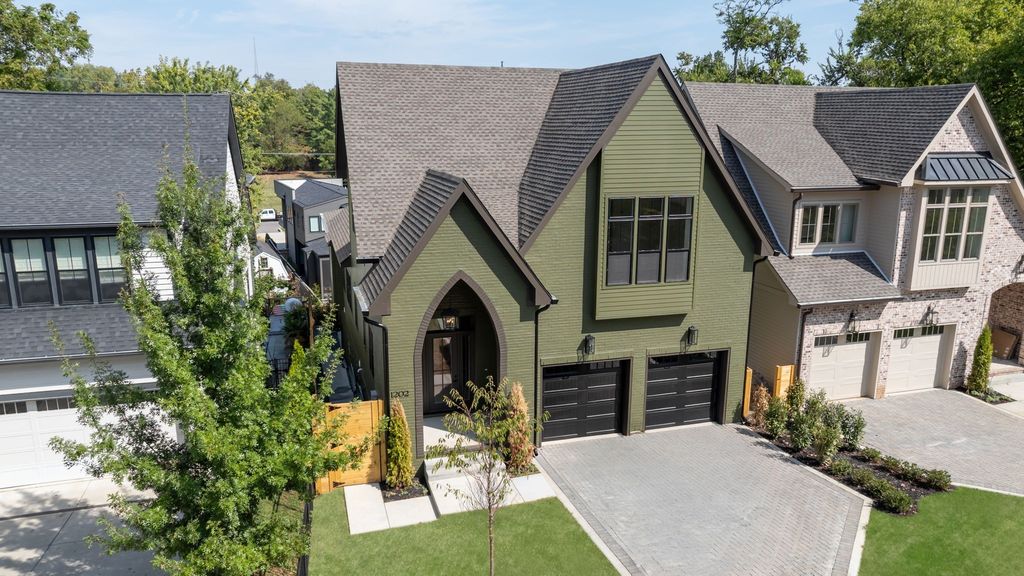 1202 Clifton Ln, Nashville