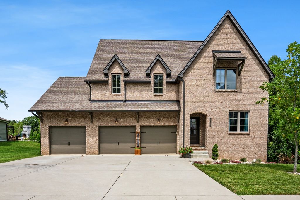 4096 Socata Ct, Cross Plains
