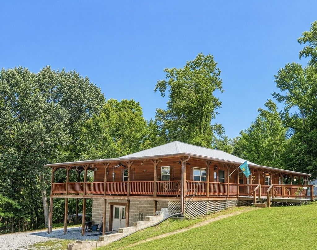 238 Apollo Dr, Bumpus Mills