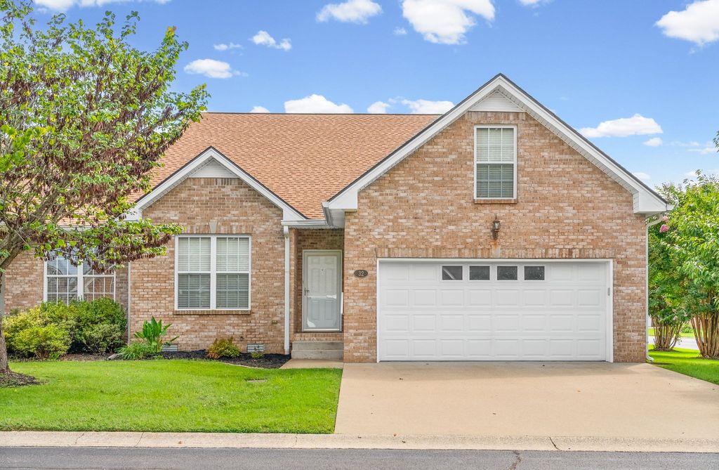 32 Townsend Way, Clarksville
