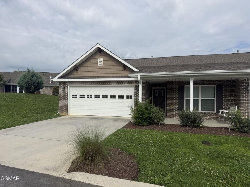 159 Mayapple Way, Sevierville