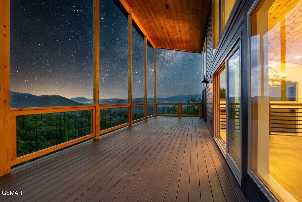3225 Emerald Springs Loop, Sevierville
