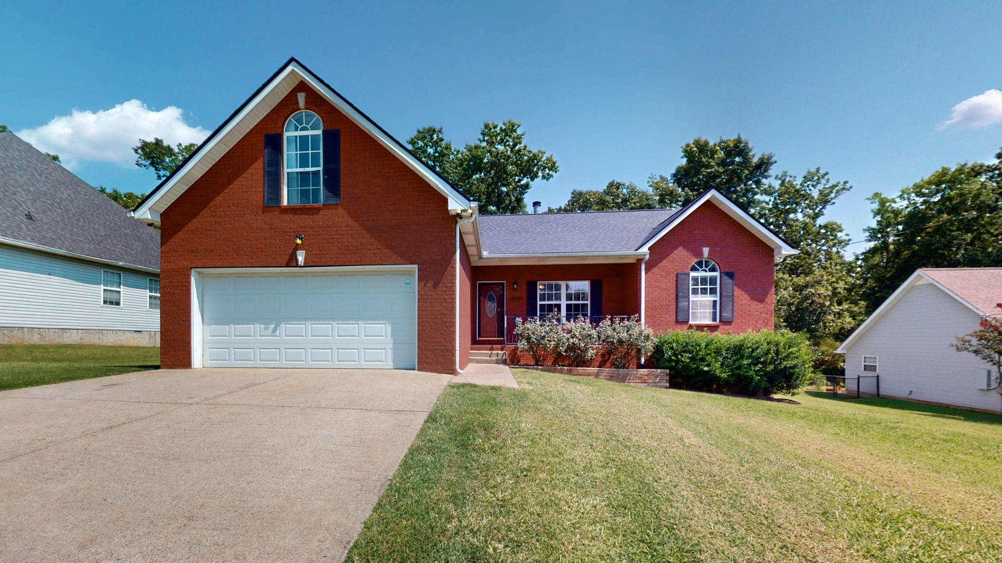 La Vergne Real Estate - Residential for sale