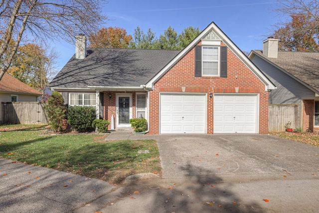 418 Newbary Ct, Franklin