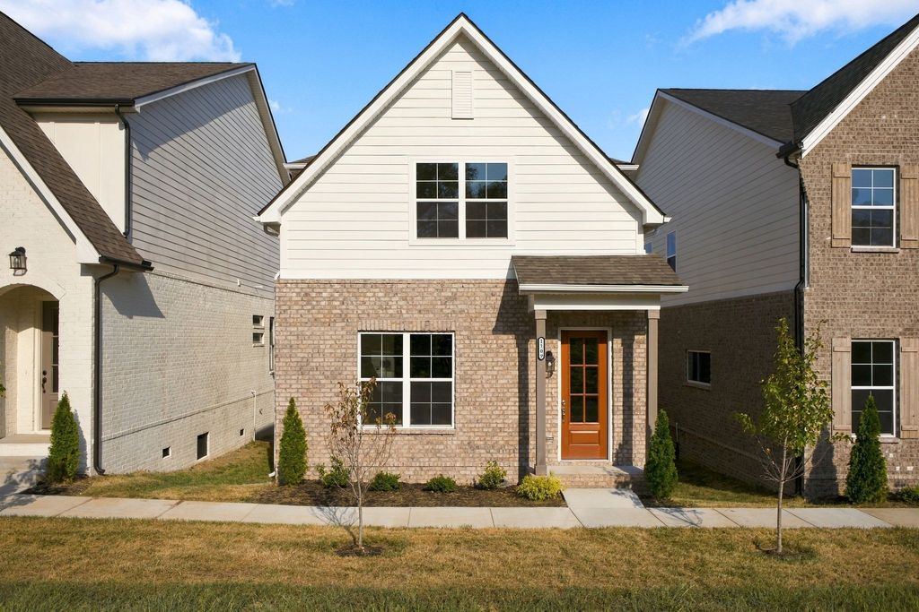 1109 Freeboard Aly, La Vergne