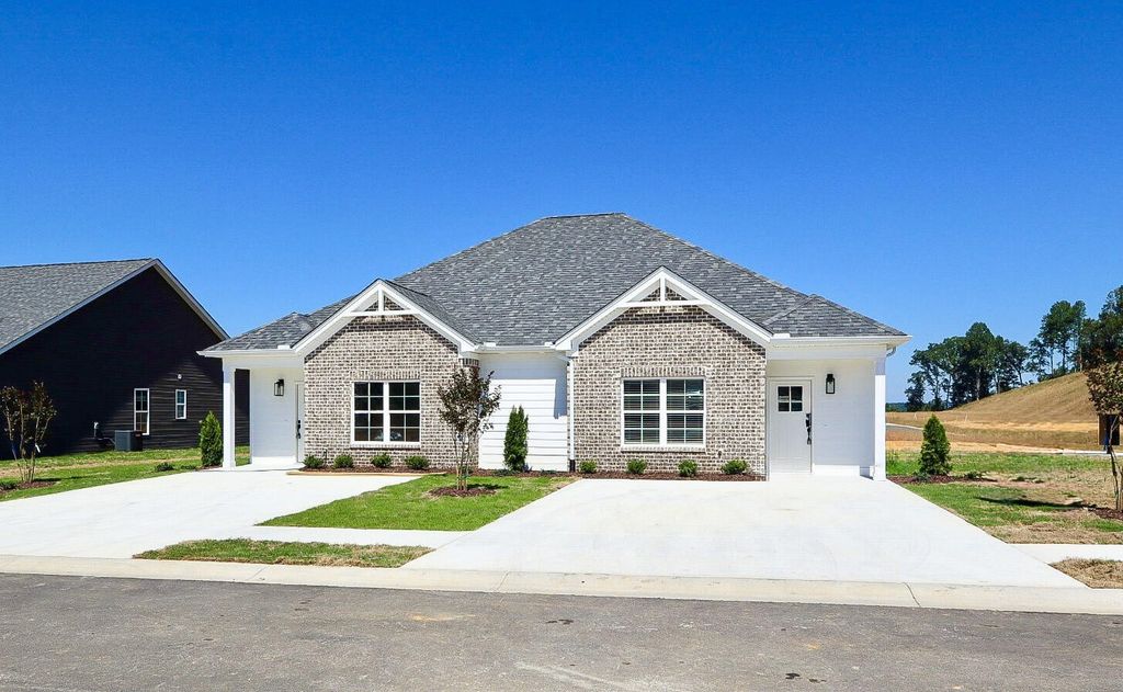 2116 Shady Lane, Cleveland