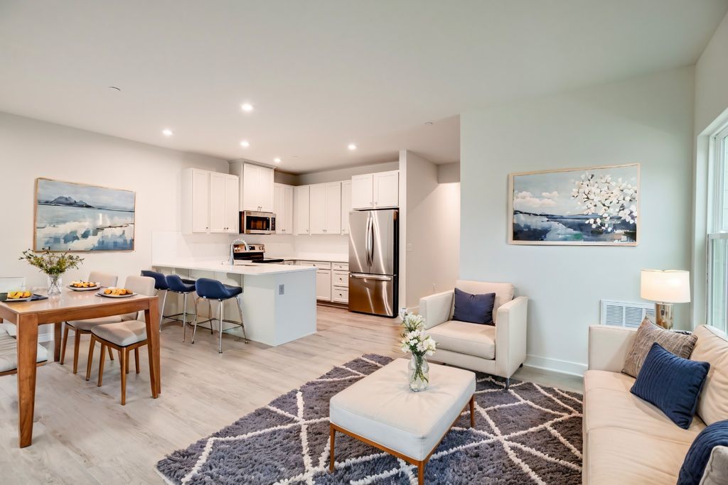1041 Mountain View Dr, Thompsons Station