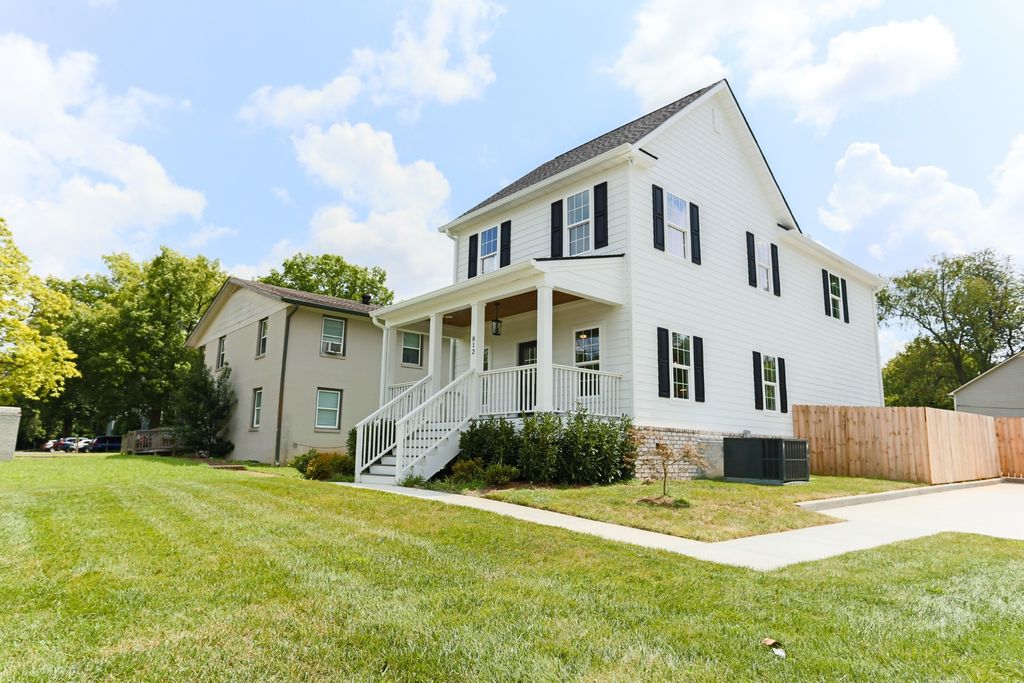 812 Greenland Dr, Murfreesboro