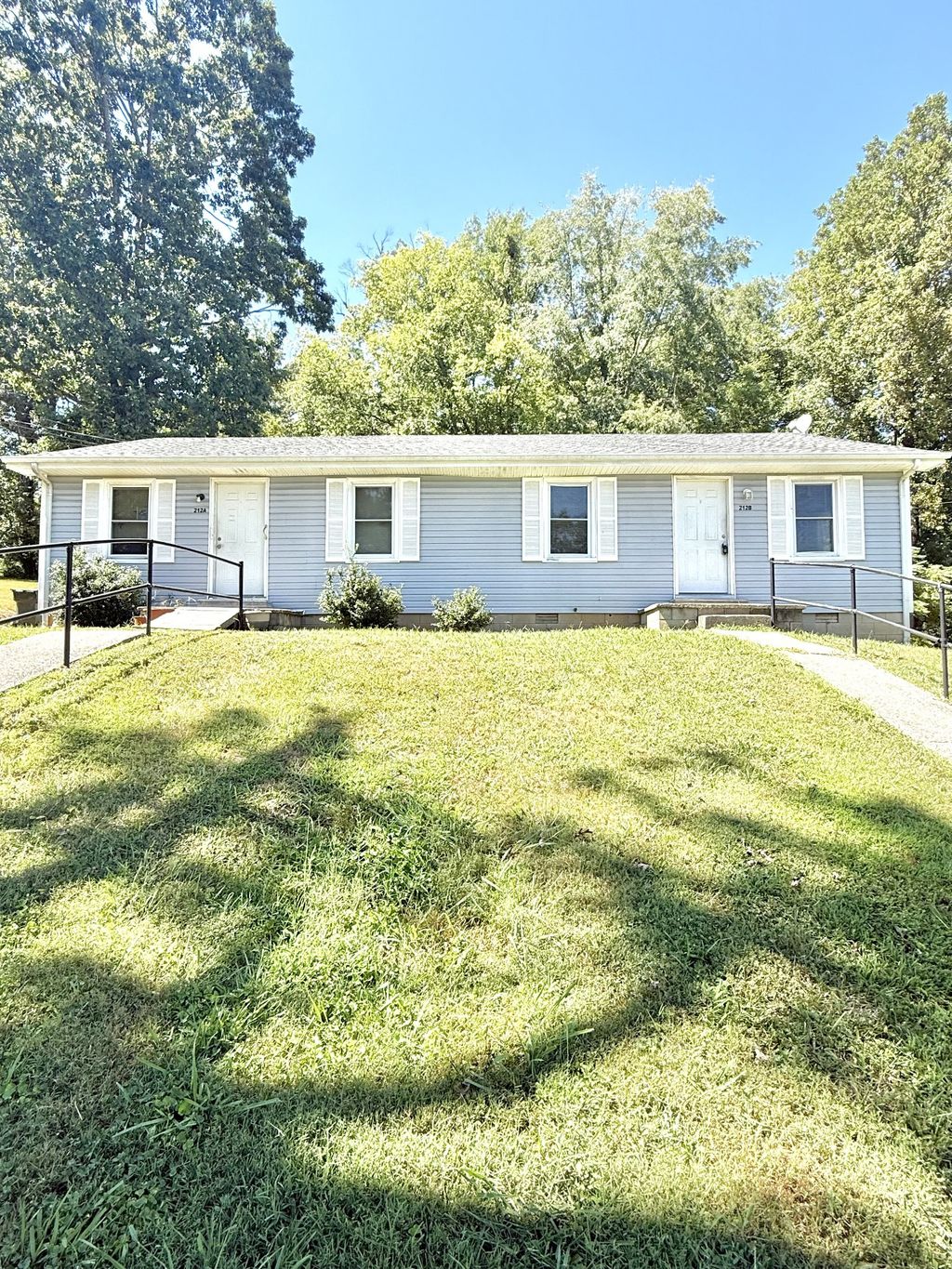 228 Hillside Ter A&b, Hopkinsville