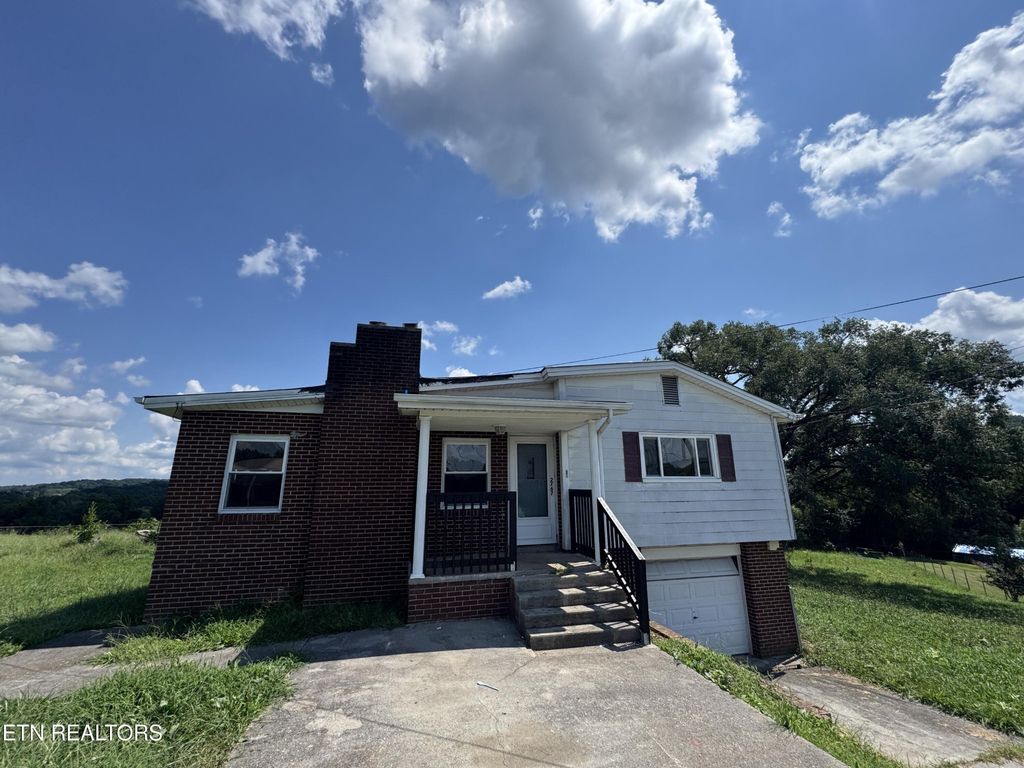 2767 Conrad Drive, Morristown