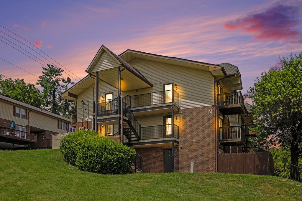 500 Paragon Mills Rd N1, Nashville