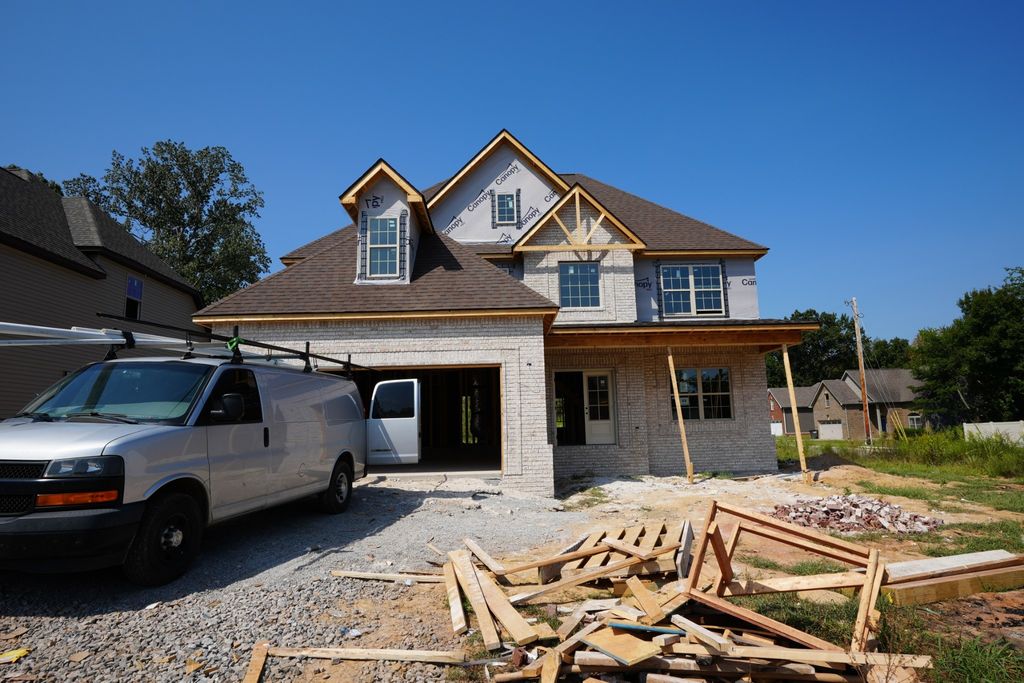 64 Sycamore Hill, Clarksville