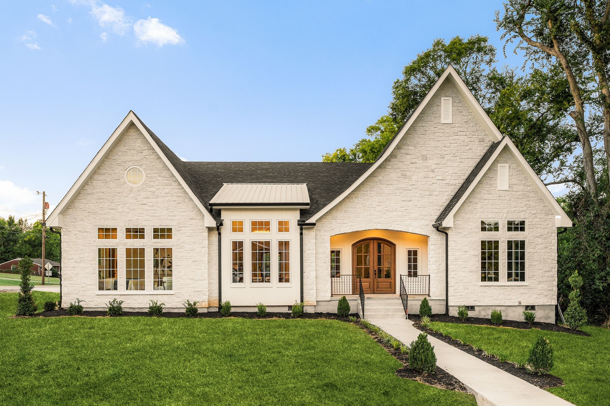 Photo of Listing #3526745