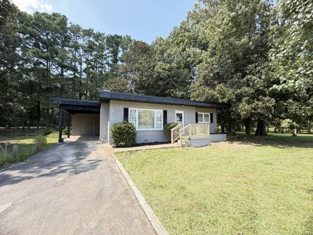 242 Main St, Huntland