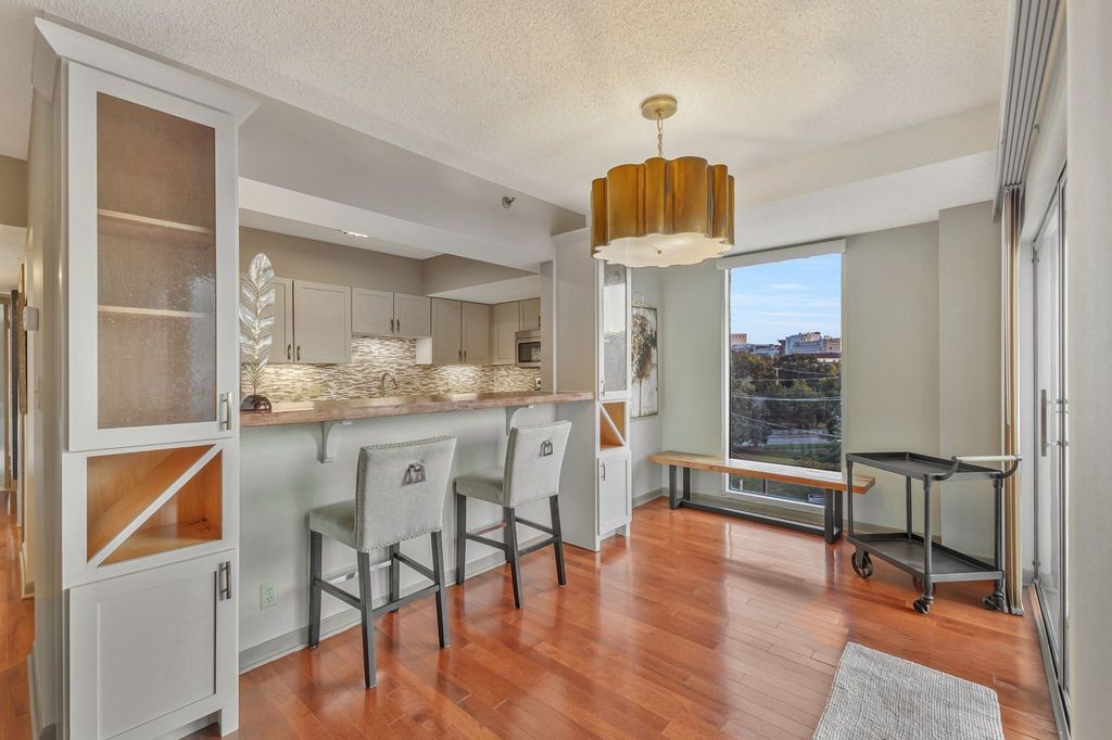 900 19th Ave S 708, Nashville