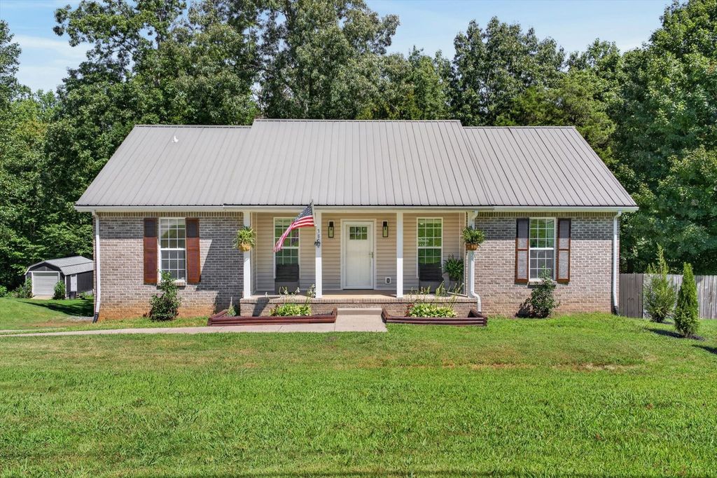 385 Belmont Rd, Clarksville