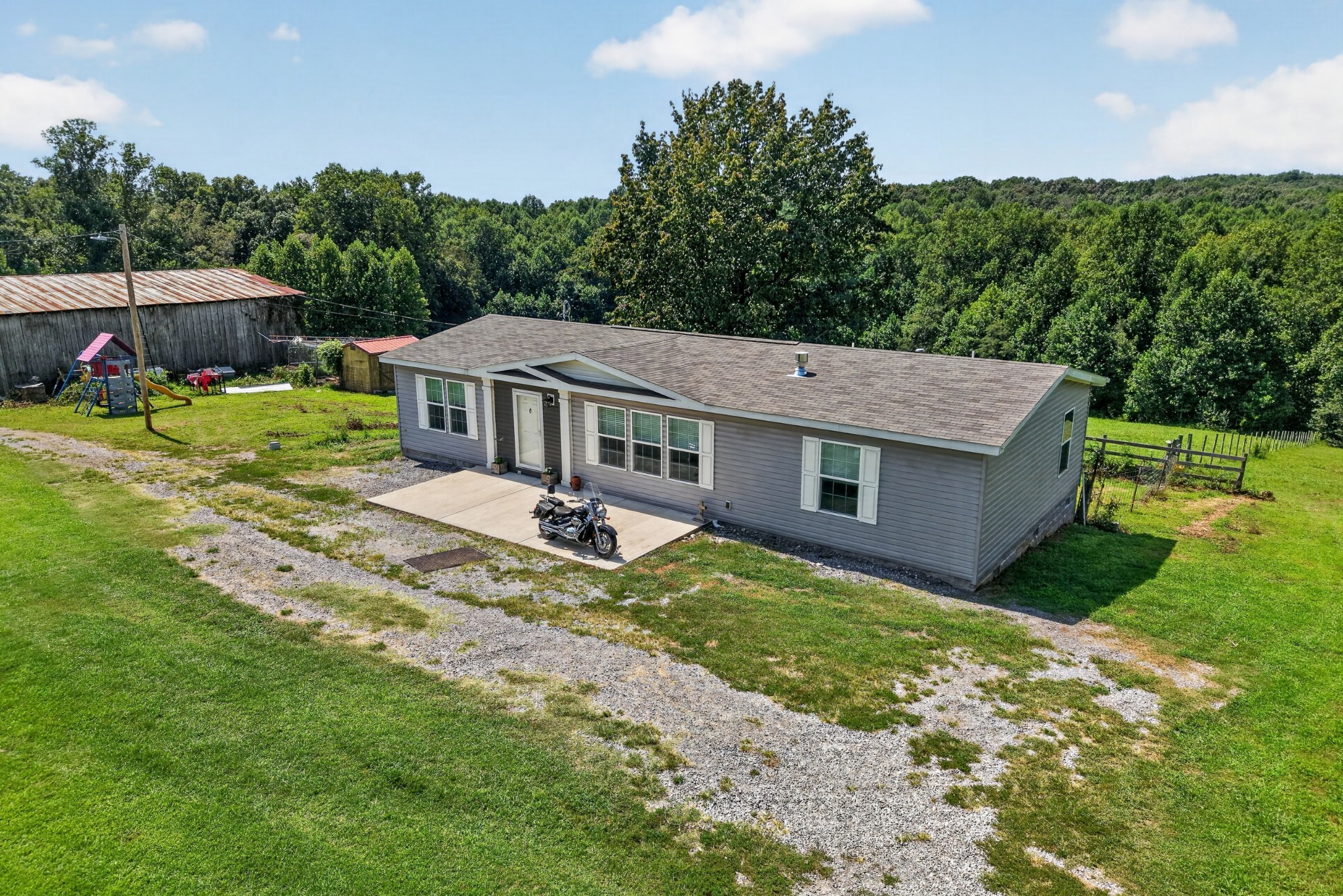 Photo of Listing #3526812
