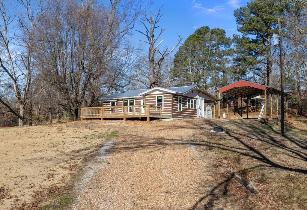 70 Old Bruceton Rd, Bruceton